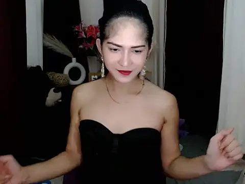 AnaxandraVenomLips online show from May 21, 2026, 8:49 pm