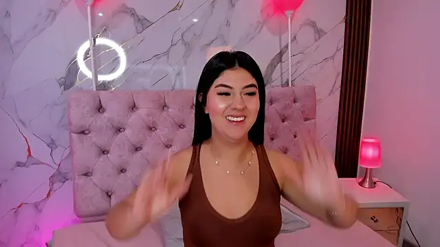 AbrilQuintana  online show from March 27, 2026, 11:32 am