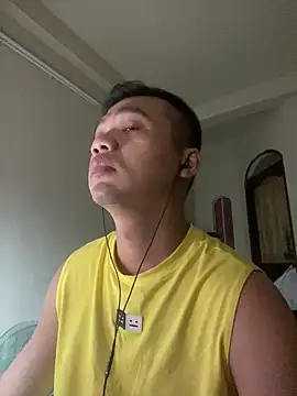 Snapshot of Gockhuatsg chatting on June 10, 2026, 6:18 pm Gockhuatsg online show from June 10, 2026, 6:18 pm