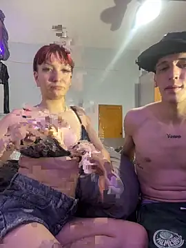 Foxxyice online show from March 10, 2026, 6:18 am