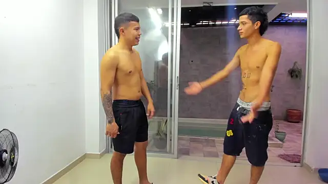 Latinhot crazysex online show from May 17, 2026, 11:50 am