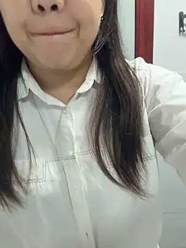 Snapshot of Mitao-6 chatting on May 1, 2026, 1:26 pm Mitao-6 online show from May 1, 2026, 1:26 pm