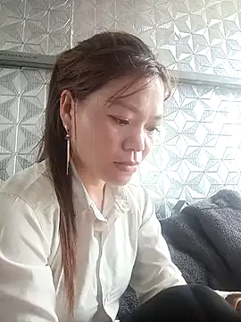 dualeo11 online show from April 3, 2026, 1:25 am