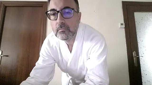 Snapshot of Herren2026 chatting on March 2, 2026, 9:49 am Herren2026 online show from March 2, 2026, 9:49 am