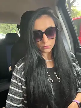 anamaria04 online show from May 6, 2026, 6:41 am