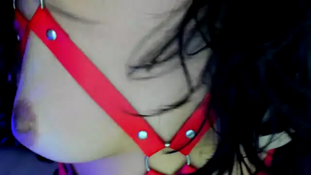 doll katiuska online show from May 19, 2026, 12:33 pm