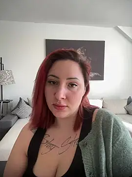 HotMerry online show from March 2, 2026, 8:32 am