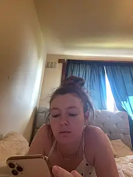 Snapshot of Scottishbrunette19 chatting on March 2, 2026, 1:40 pm Scottishbrunette19 online show from March 2, 2026, 1:40 pm