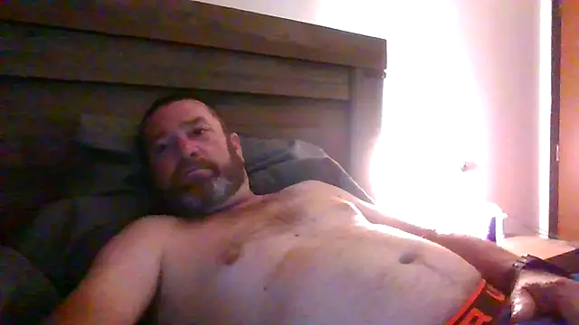 Beaededpainter online show from May 28, 2026, 6:27 pm