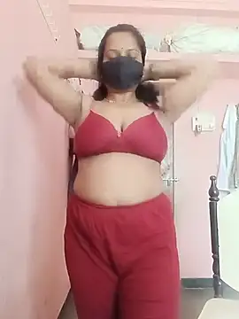 Miss-Dolly07 online show from June 17, 2026, 7:44 am