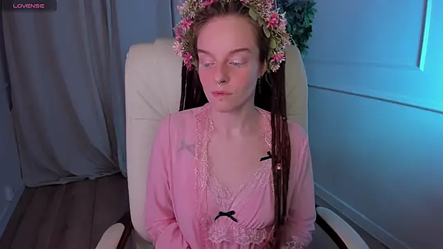 MephalaHOMM3 online show from April 8, 2026, 8:53 pm