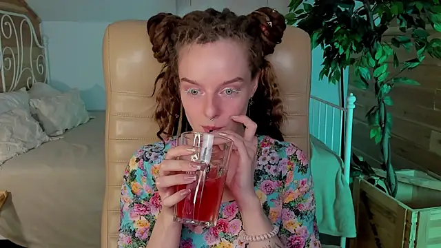 MephalaHOMM3 online show from April 10, 2026, 8:57 pm