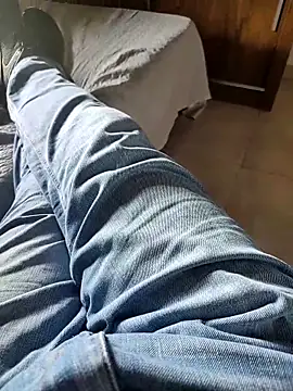 penis rosa online show from April 3, 2026, 11:41 am