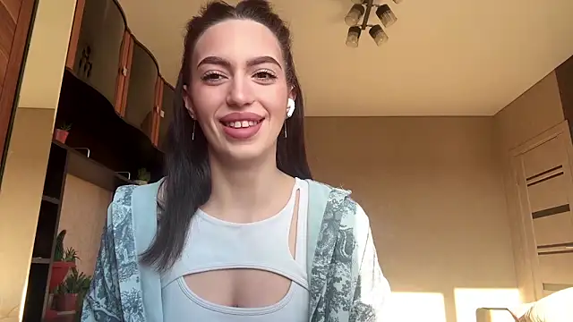 AmyReeves online show from March 12, 2026, 1:17 pm