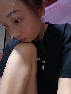 Snapshot of Mimi_pussy chatting on May 6, 2026, 11:37 am Mimi pussy online show from May 6, 2026, 11:37 am
