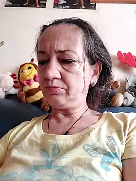 anayss17 online show from March 27, 2026, 8:26 am