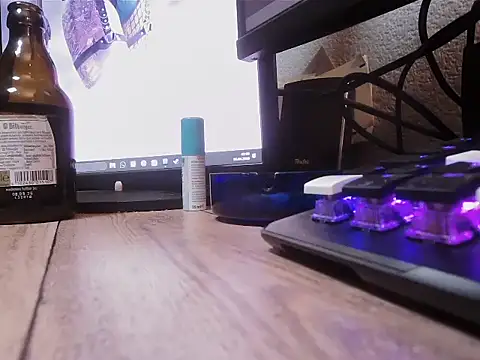 FuckBoyNRW86 online show from April 5, 2026, 12:52 am