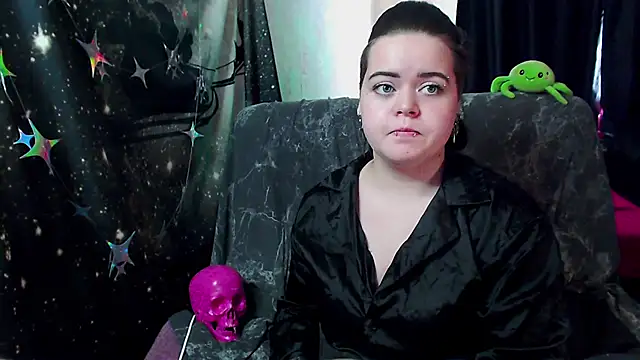  little monsterrr  online show from March 3, 2026, 10:32 am