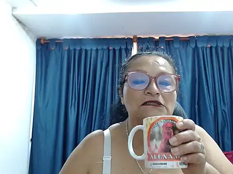  BellaNocturna online show from March 23, 2026, 10:14 pm