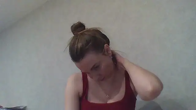 Snapshot of Luna2547 chatting on March 23, 2026, 9:08 pm Luna2547 online show from March 23, 2026, 9:08 pm