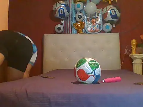 Jime Love7777 online show from June 7, 2026, 5:27 pm