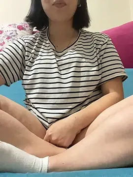 Snapshot of edeece chatting on March 3, 2026, 10:59 pm edeece online show from March 3, 2026, 10:59 pm