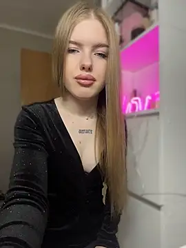 KayShaw online show from April 17, 2026, 6:05 am