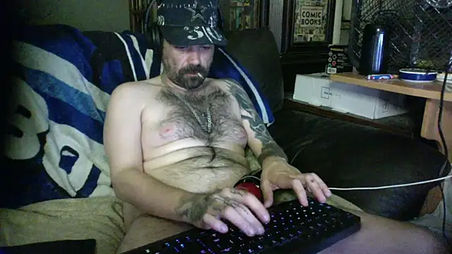 KinkyTOMan online show from June 9, 2026, 6:47 am