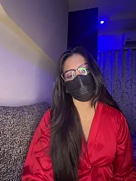 nikki catz online show from April 4, 2026, 5:32 pm