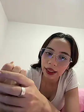 Nicole Cute04 online show from July 26, 2026, 5:04 am