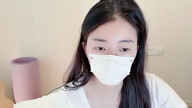 jinxiyao01 online show from May 6, 2026, 2:51 am