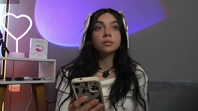 Im Elaris online show from March 13, 2026, 2:23 pm