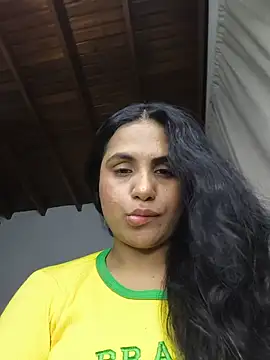 Snapshot of Mara__05 chatting on July 12, 2026, 8:16 am Mara 05 online show from July 12, 2026, 8:16 am