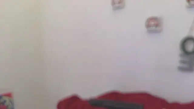 Caroline hernandes online show from April 27, 2026, 2:04 pm