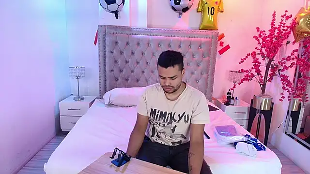 TarlyWho online show from July 17, 2026, 11:28 am