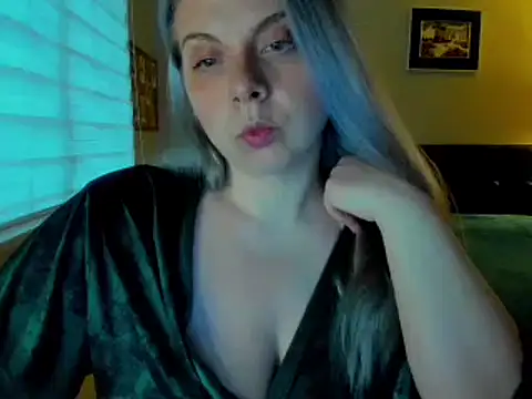 callme iva online show from April 15, 2026, 1:23 am