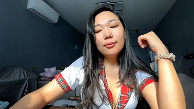 DrivenRitual online show from March 6, 2026, 1:46 am