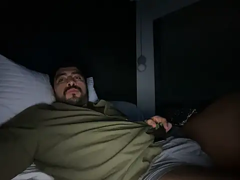 PeekABooPeak online show from March 5, 2026, 1:01 am