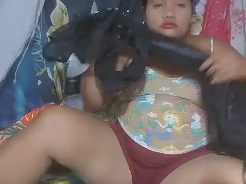 Pinaybigpussy24 online show from May 3, 2026, 7:14 am