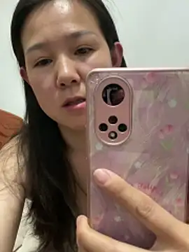 Esmebaby online show from March 4, 2026, 10:10 am