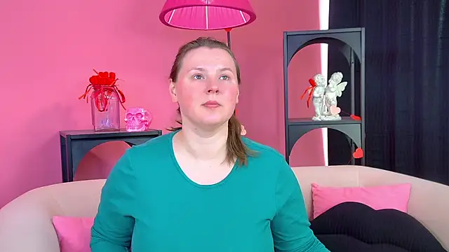 MelodyMoores online show from May 11, 2026, 6:30 am