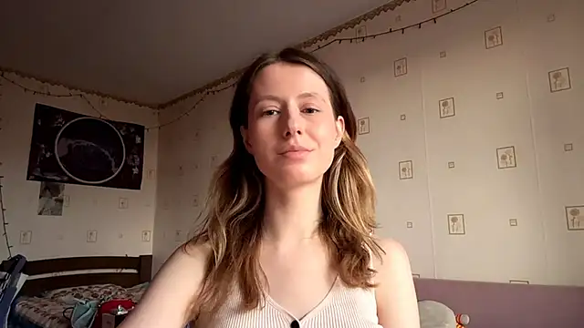 AlesiaGurevich online show from June 22, 2026, 5:43 pm