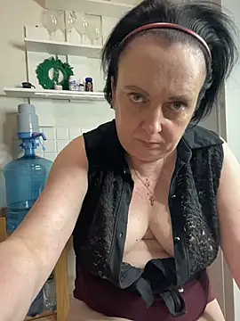 Melissa Morris online show from May 18, 2026, 8:36 pm