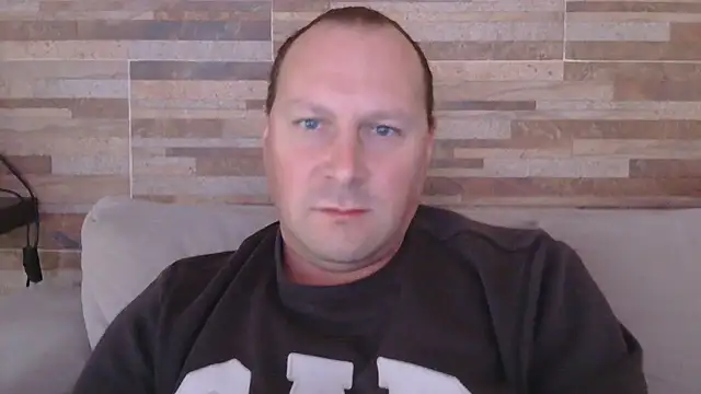 lustonfan online show from June 9, 2026, 12:39 pm