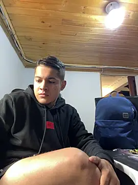 OliverTabordaa online show from March 28, 2026, 5:01 pm