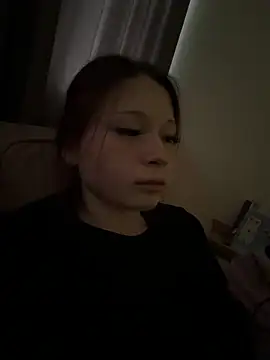 Katara Uwu online show from March 5, 2026, 3:30 pm