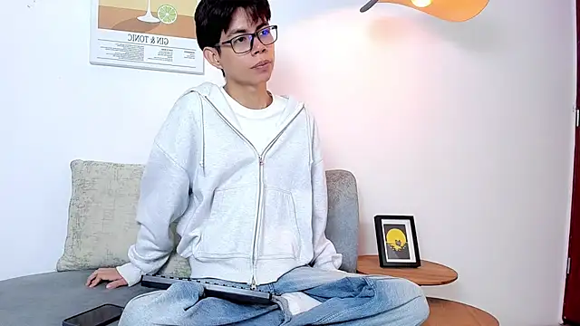 Snapshot of daniell_rdrig chatting on March 5, 2026, 12:45 pm daniell rdrig online show from March 5, 2026, 12:45 pm