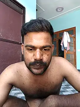 akshat234556 online show from May 27, 2026, 9:39 am