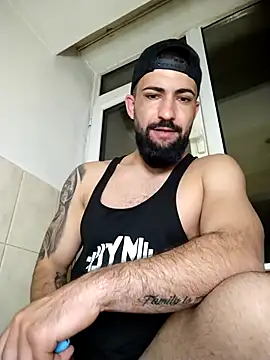 Tommy Porn  online show from April 18, 2026, 9:37 pm