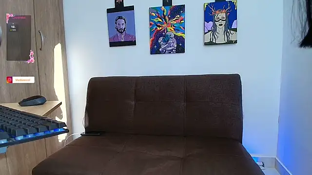 mazi  keen   online show from April 16, 2026, 9:39 pm